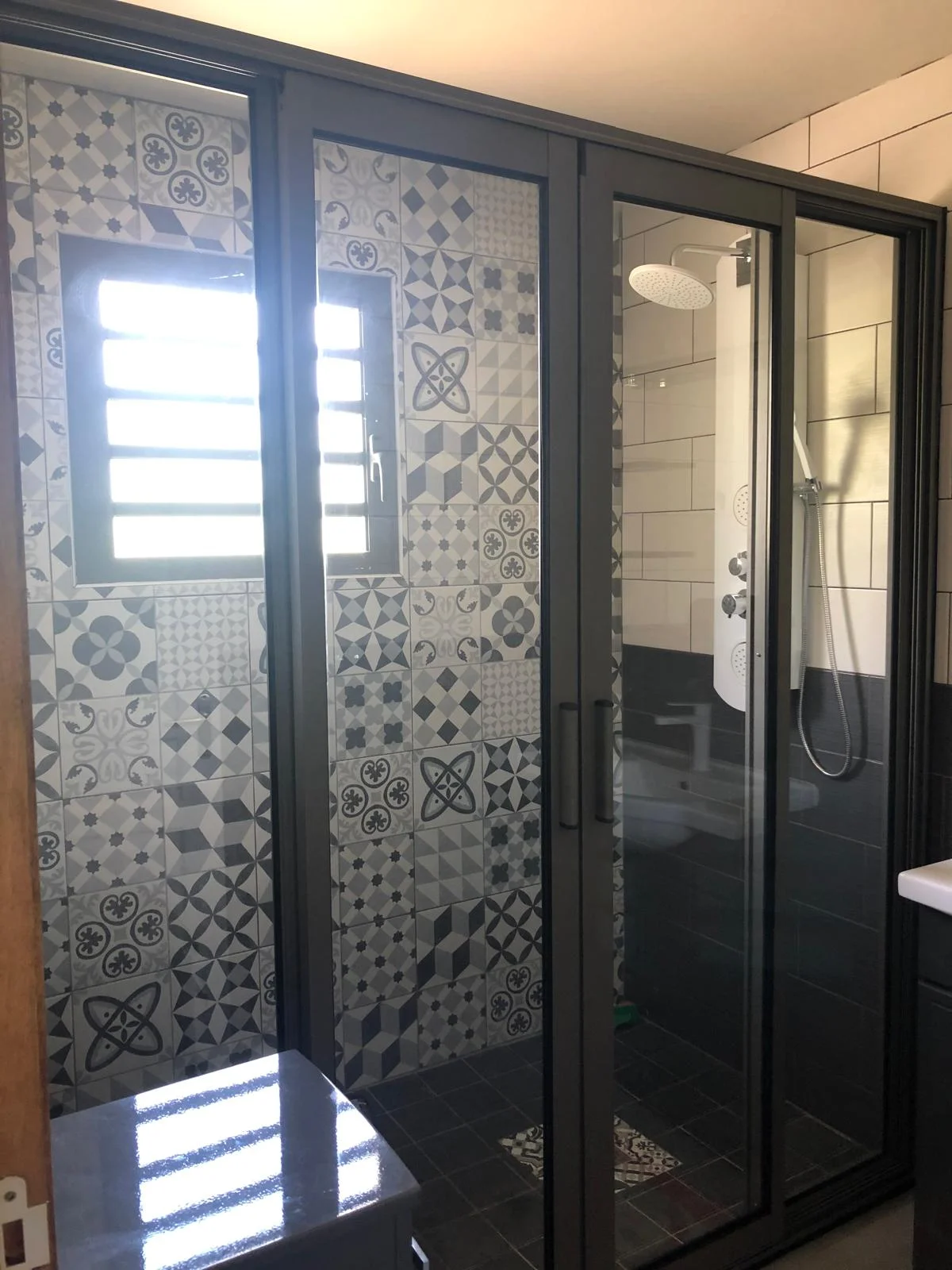 Baie vitrée coulissante aluminium anthracite